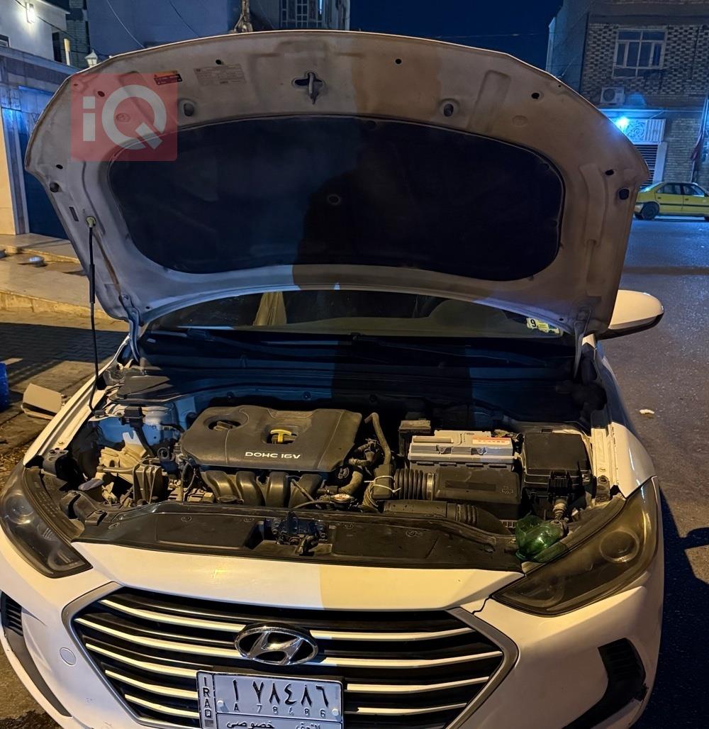 هیوندای ئەلەنترا